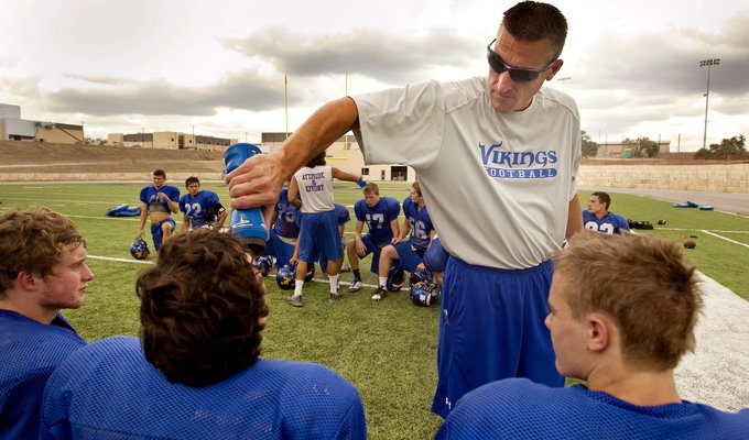 Lago Vista H S Football 2014 | Snap! Raise Lago Vista H S Football 2014 | Snap! Raise